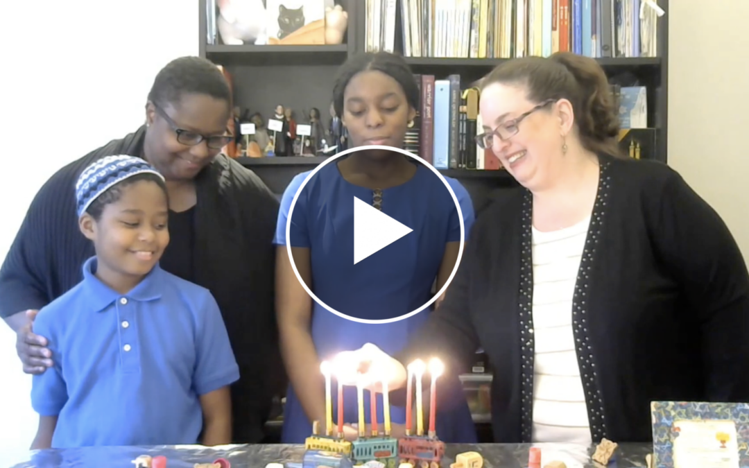 How to Light the Hanukkah Menorah